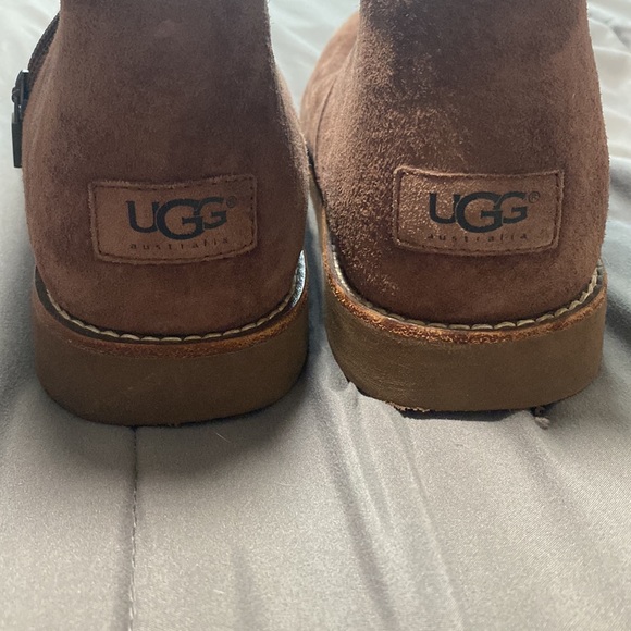 Ugg Fairfax -sz 9 - Picture 8 of 8